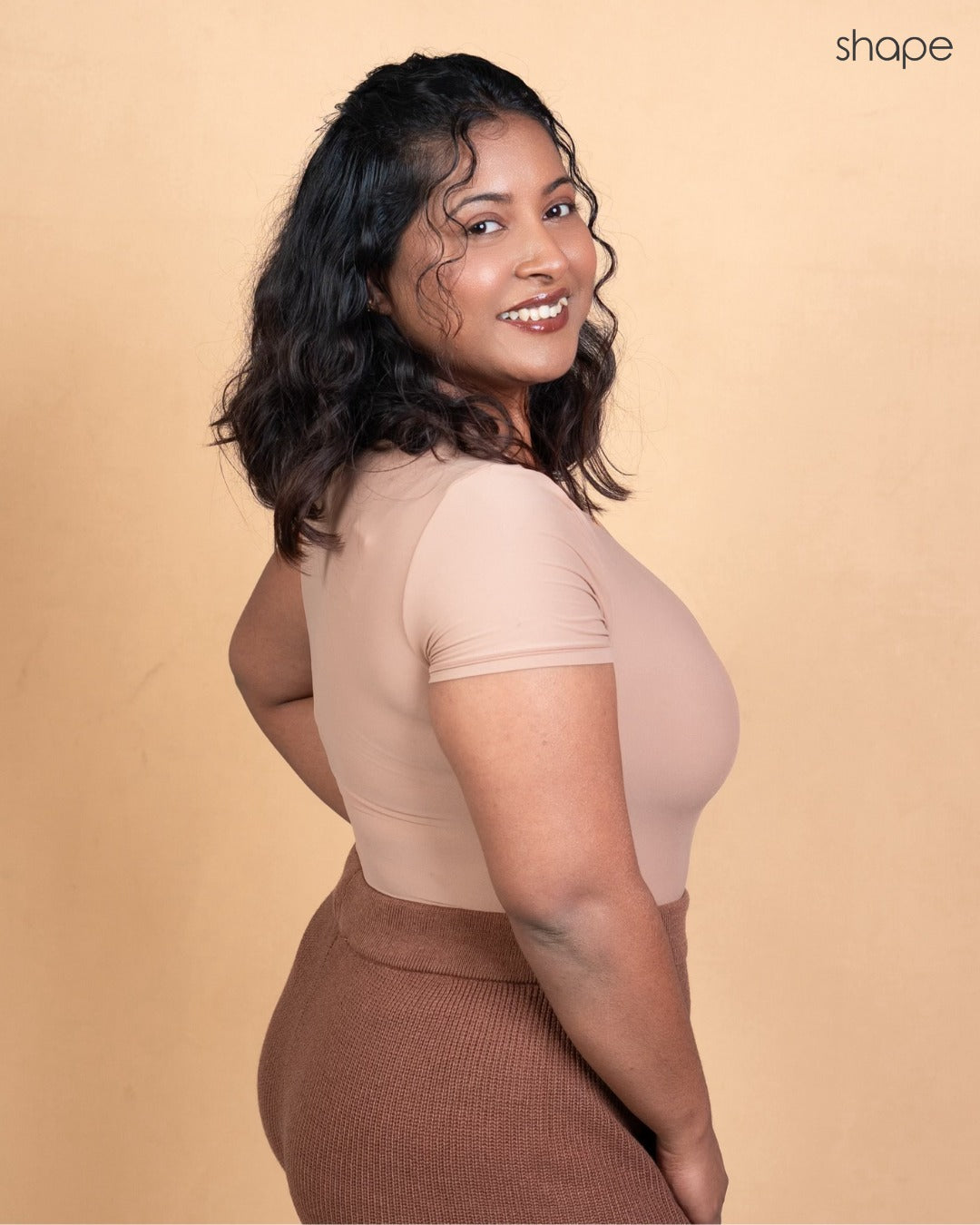 Seamless Sculpting Bodysuit - Half Sleeve