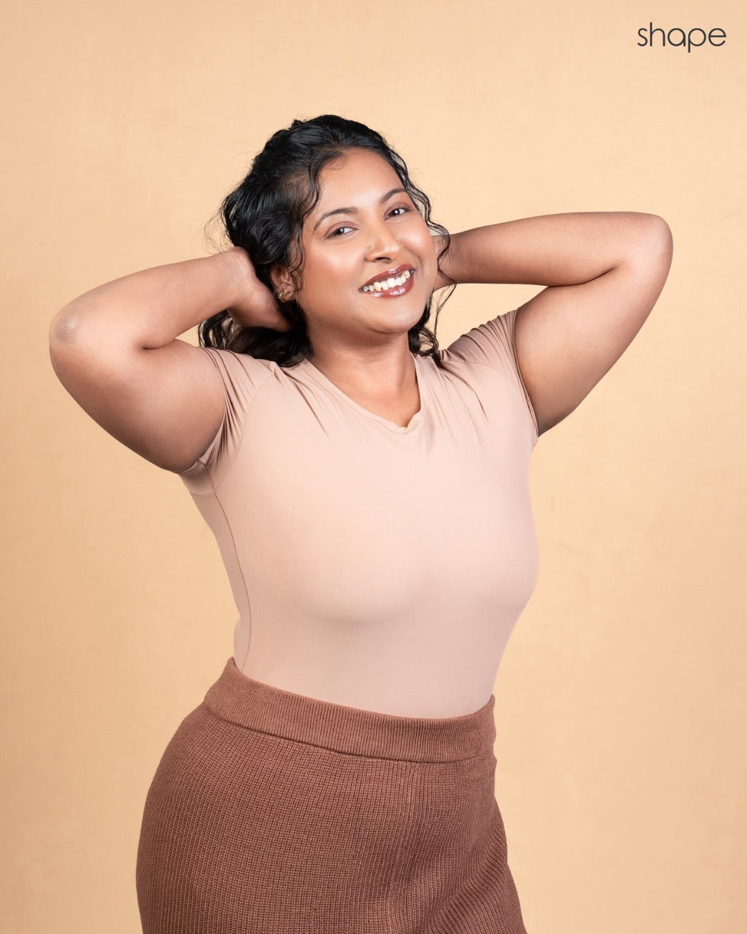 Seamless Sculpting Bodysuit - Half Sleeve