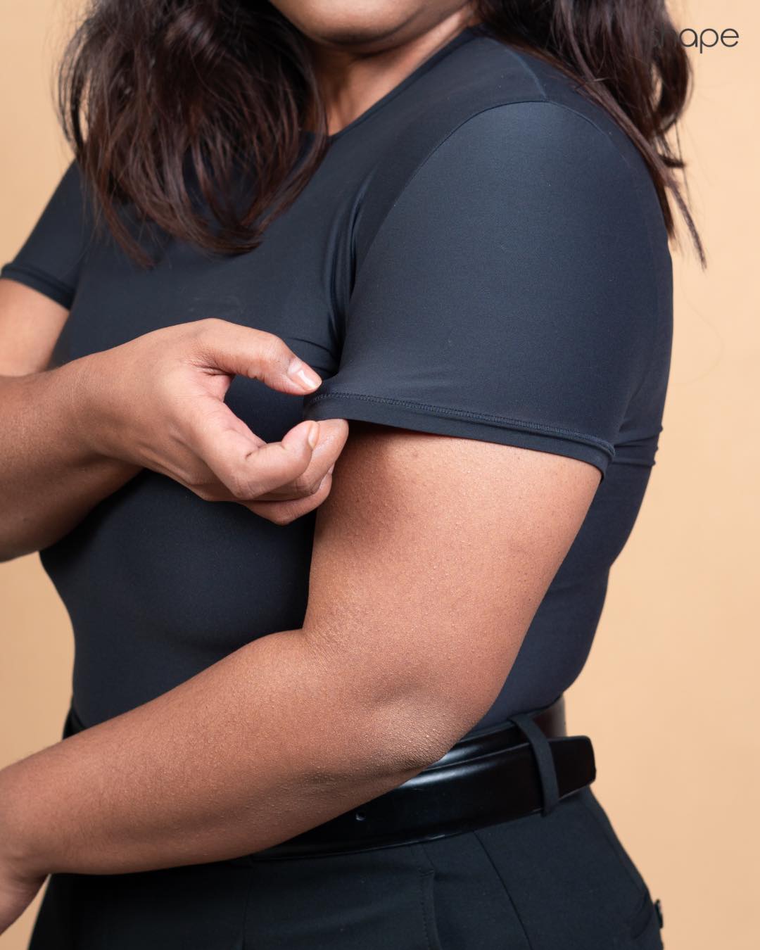 Seamless Sculpting Bodysuit - Half Sleeve